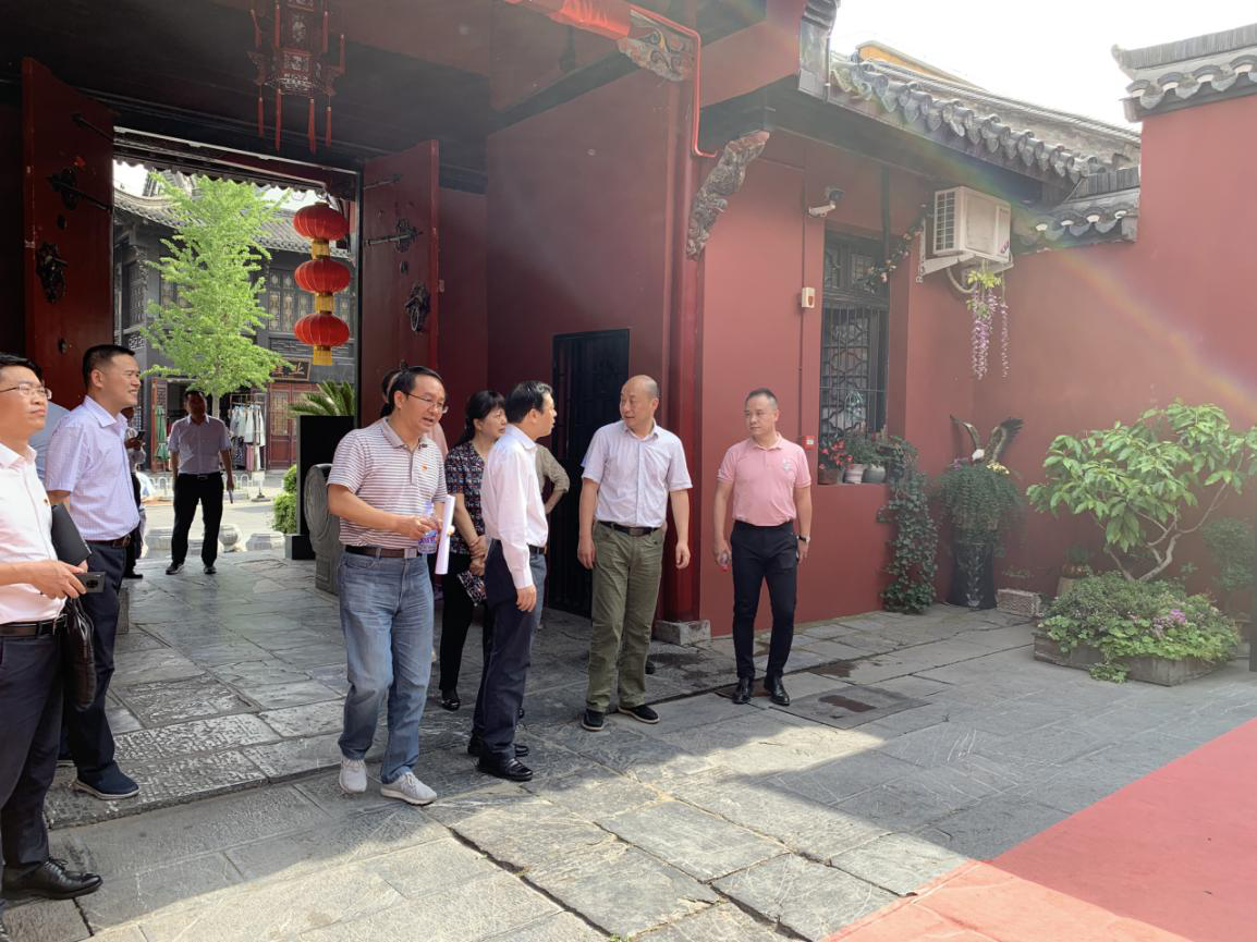 安徽省财政厅一行莅临城隍庙街区调研考察