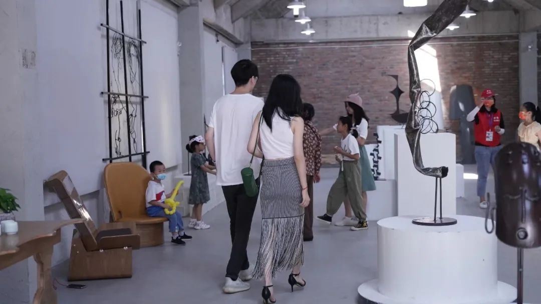 乡村振兴公司开展崔岗艺术嘉年华活动