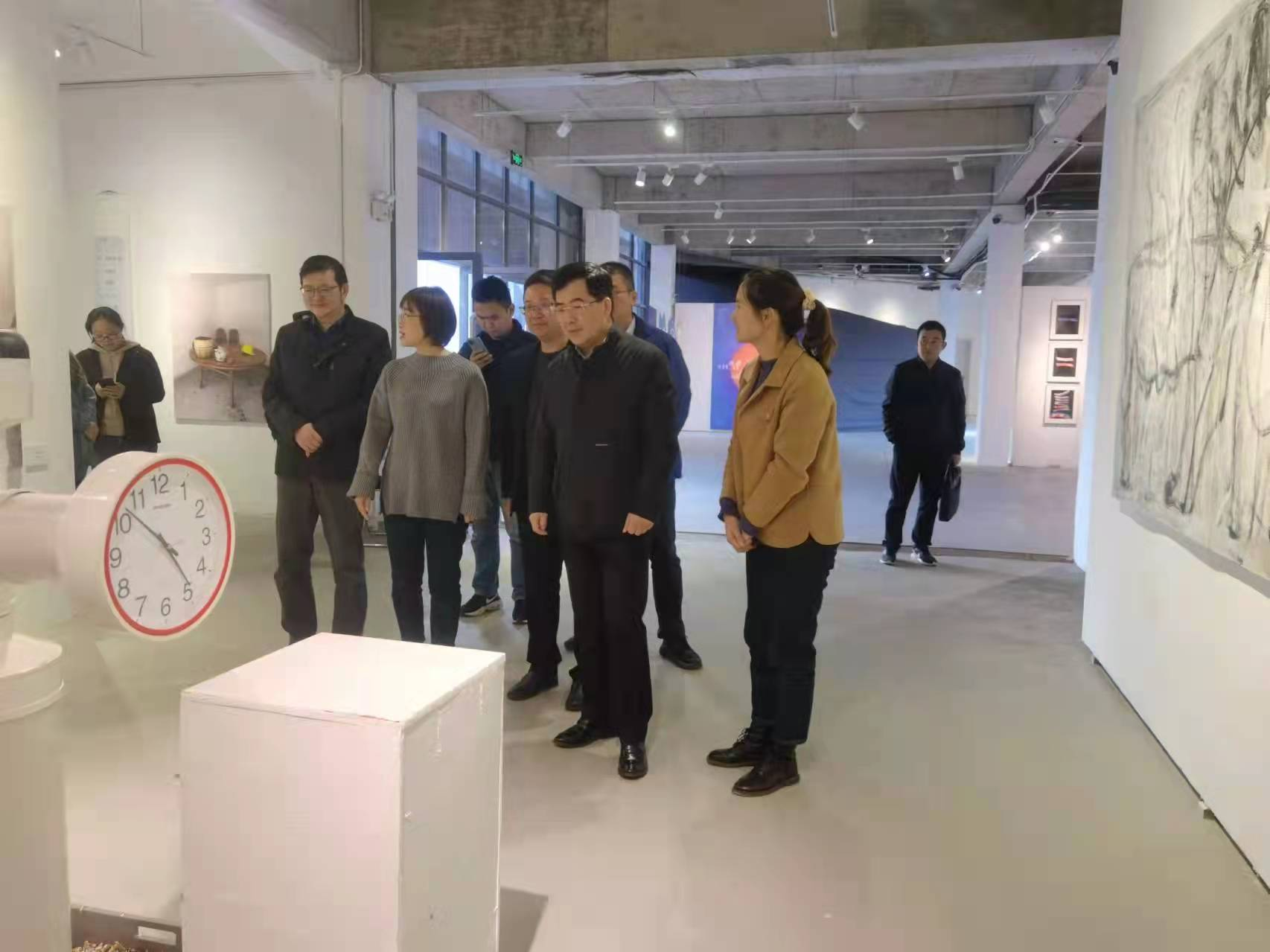 市政府领导调研崔岗艺术村