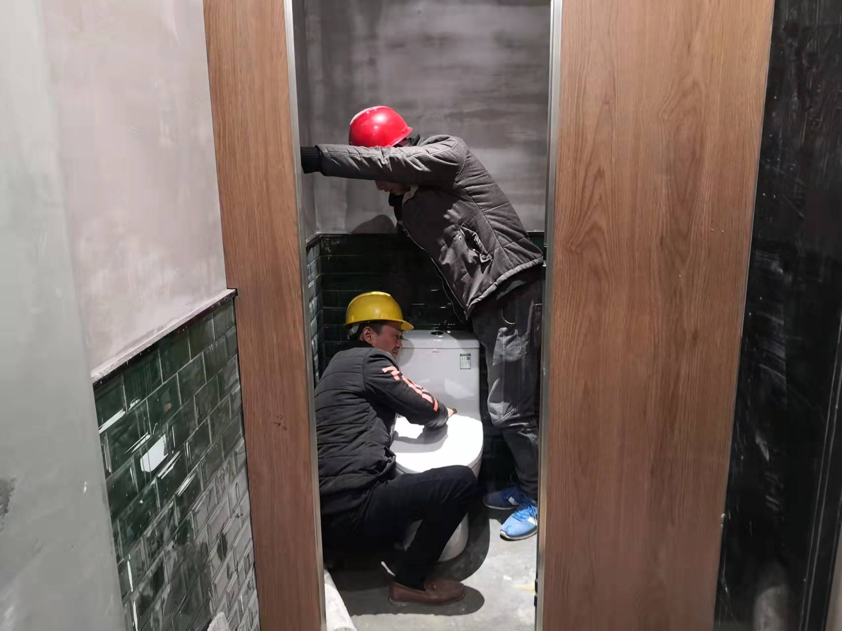 庐建公司在建项目有序复工