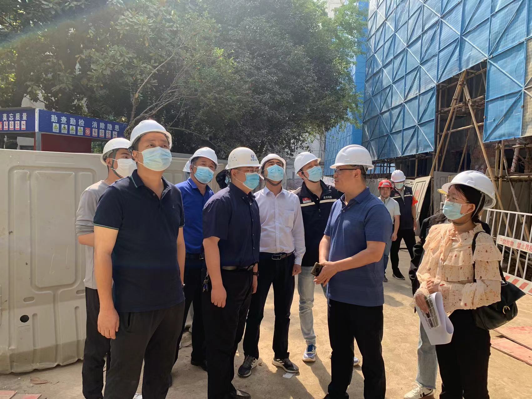 市林业和园林局领导调研城市记忆馆项目