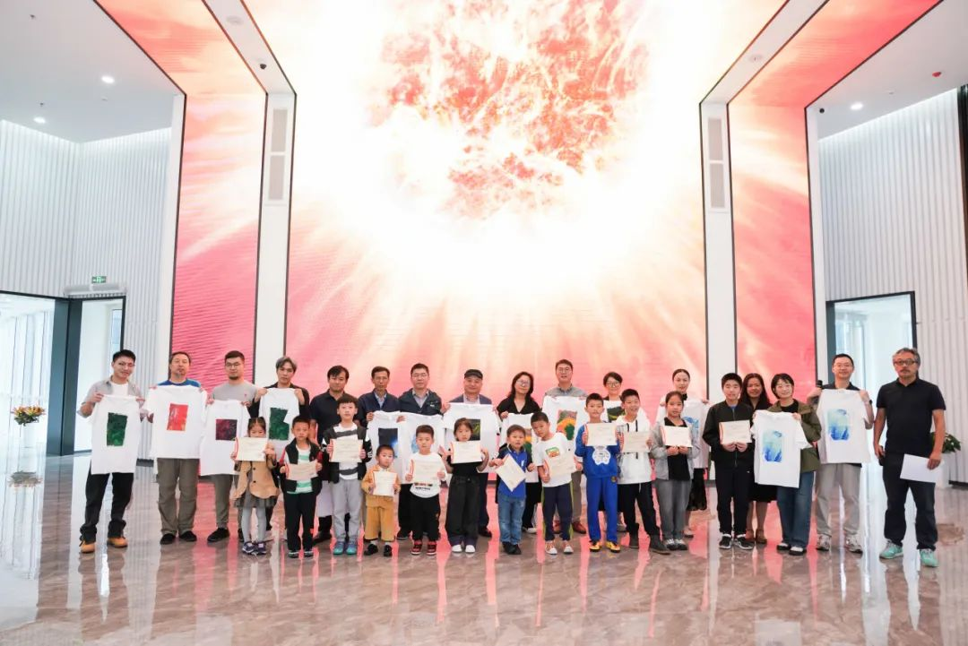 在丰收的季节，播种科学的梦想