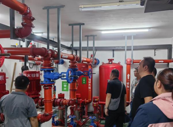 城隍庙商管公司扎实开展中秋、国庆双节前安全生产大检查