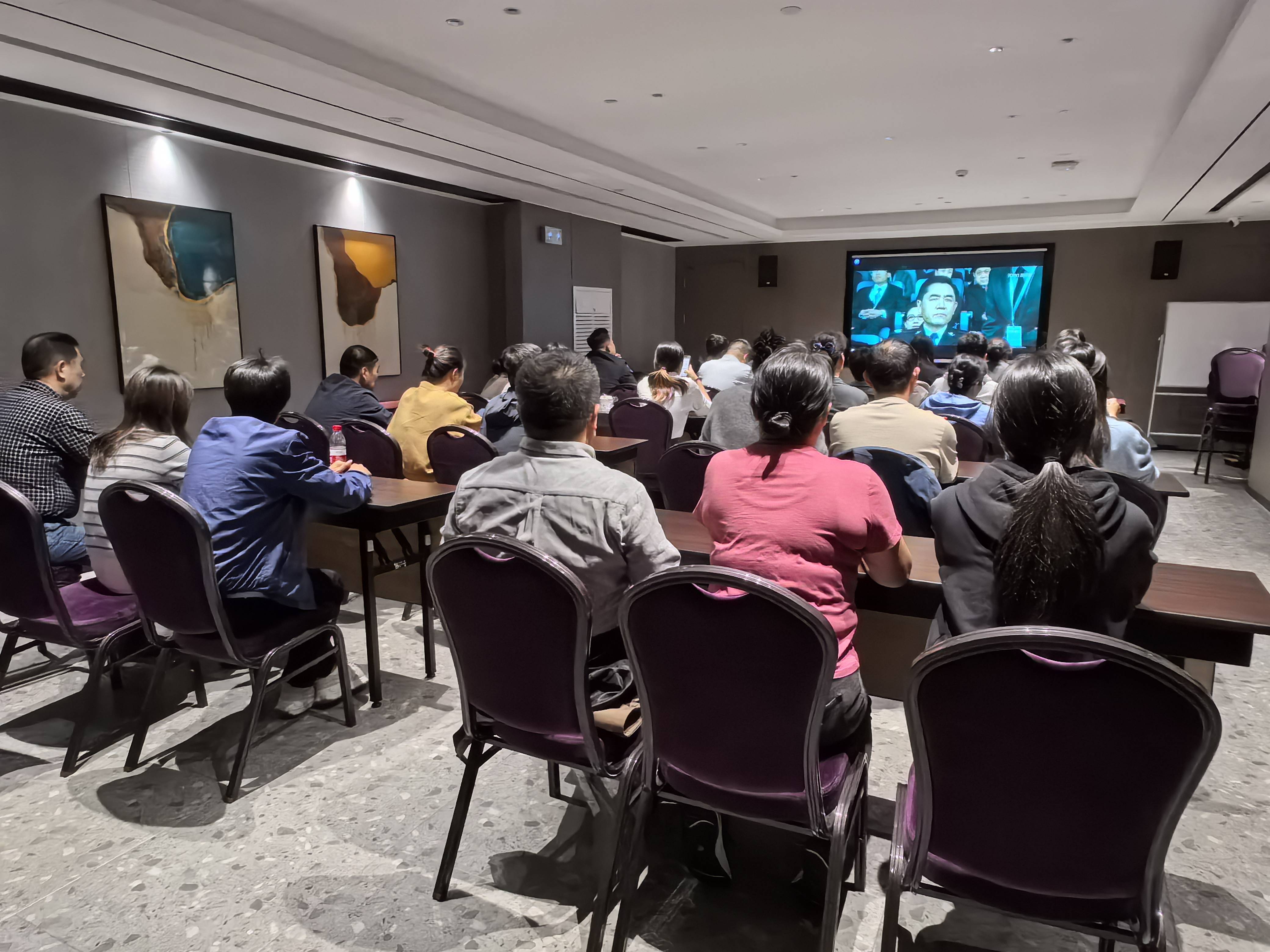 庐阳文旅集团开展“国防万映” 公益展映活动